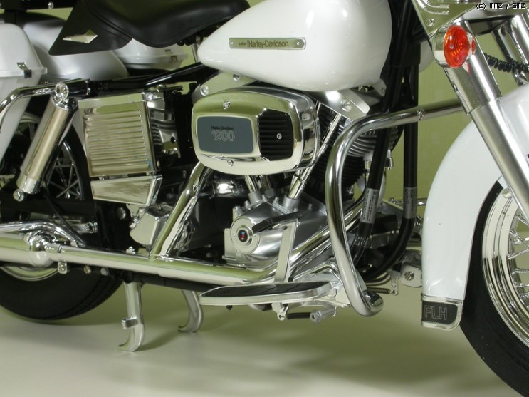 MMZ - Harley-Davidson FLH1200 Police Bike