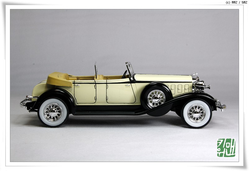 MMZ - [ACADEMY] 1/24 CHRYSLER IMPERIAL PHAETON